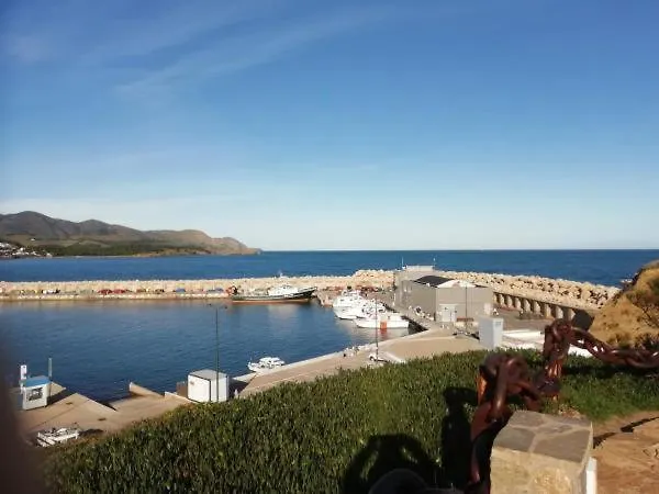 Can Pau Guesthouse Πανσιόν Llança